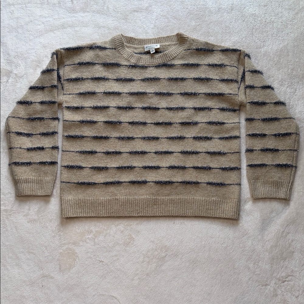Studio B by Bobeau Tan Striped Sweater Eyelash Metallic Silver Trim Medium - Picture 9 of 9